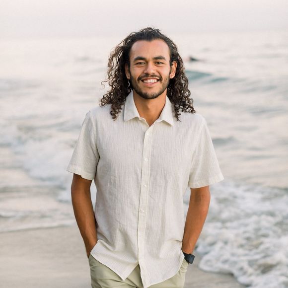 Meet your Posher, Leo - Picture 1 of 1